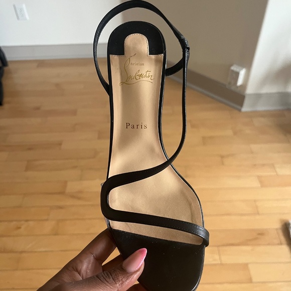 Christin Louboutin Rosie heel - Picture 4 of 8